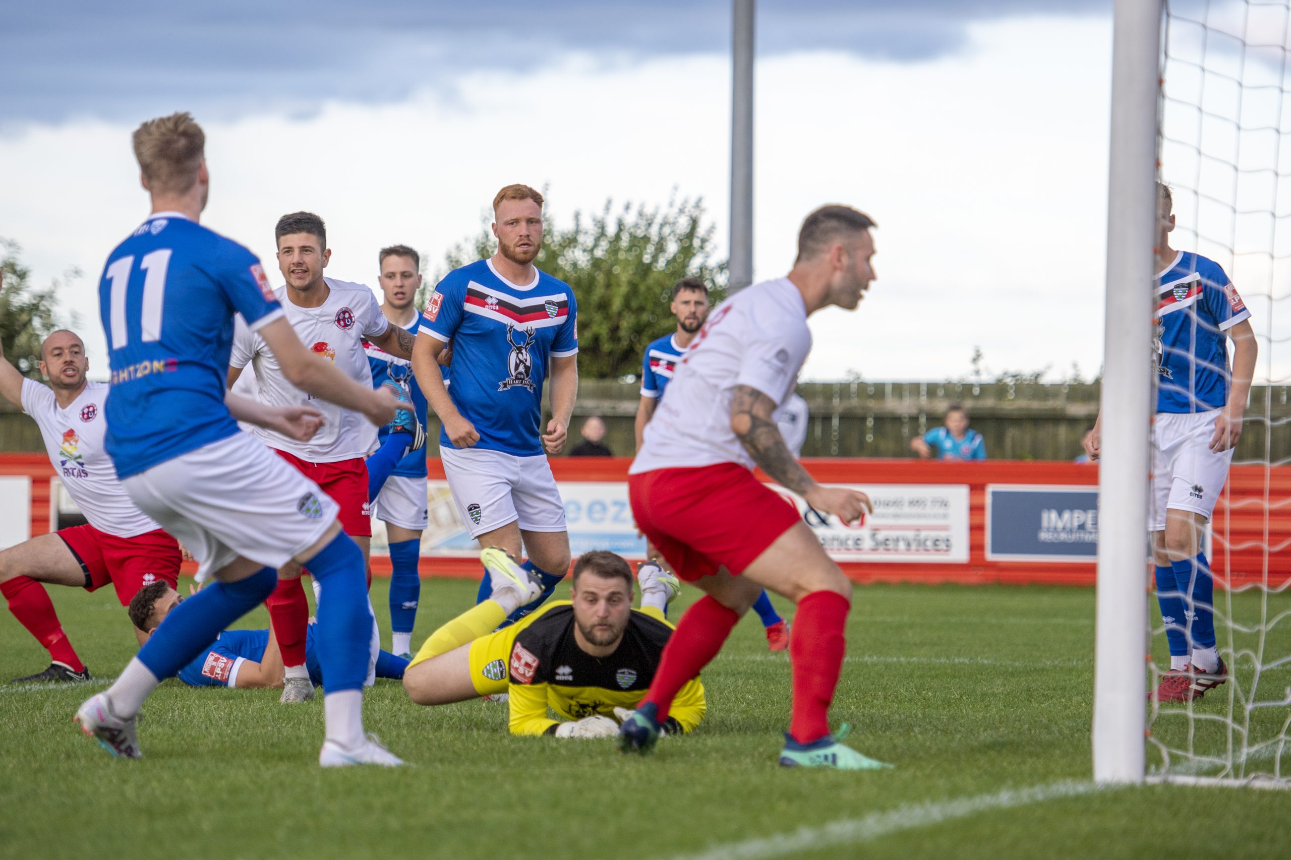 Redcar Athletic v Whitby Town-41