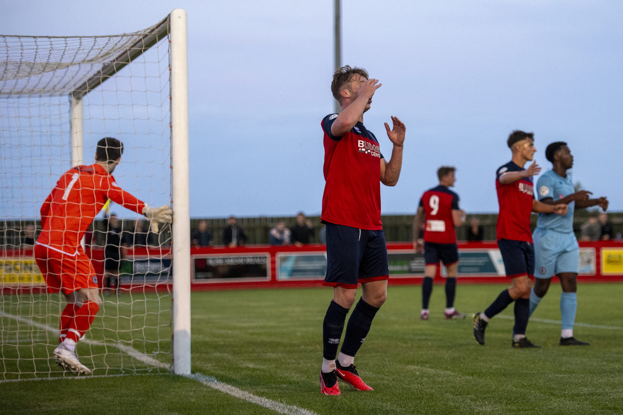 Redcar Athletic v Northallerton Town-104