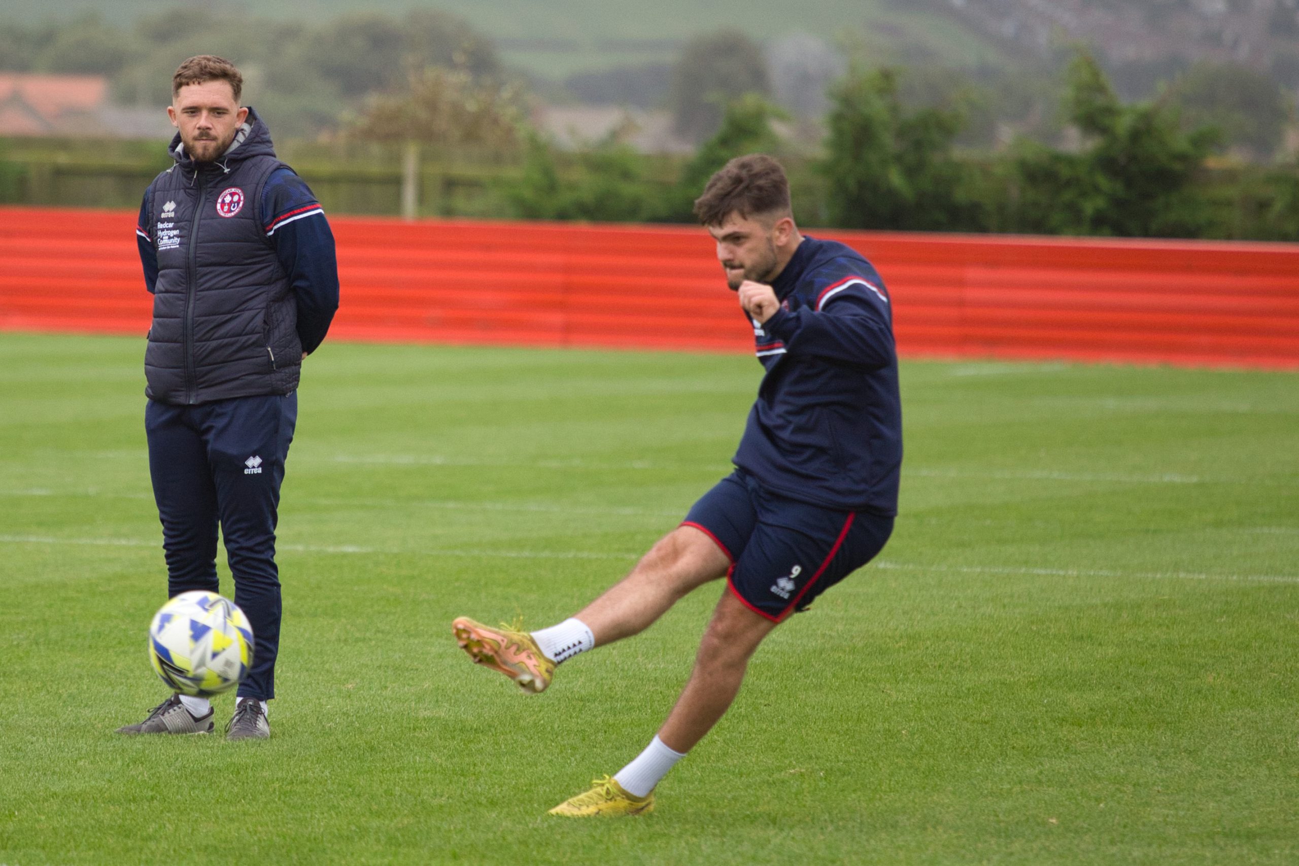 Read more about the article Ferguson and Holdsworth offered valuable minutes in resounding reserves win