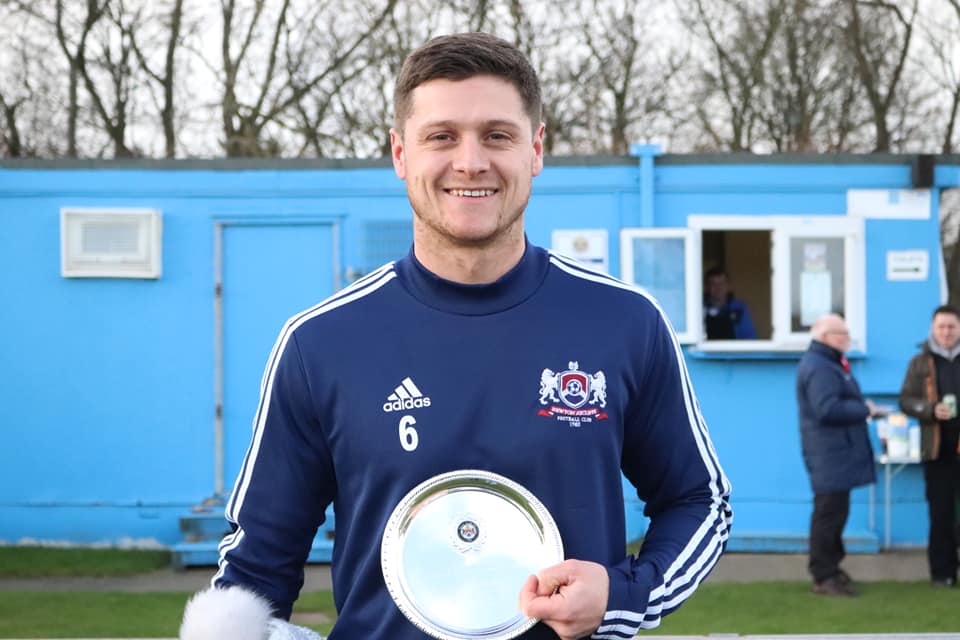 Read more about the article Redcar Athletic snap up centre half Aaron Brown