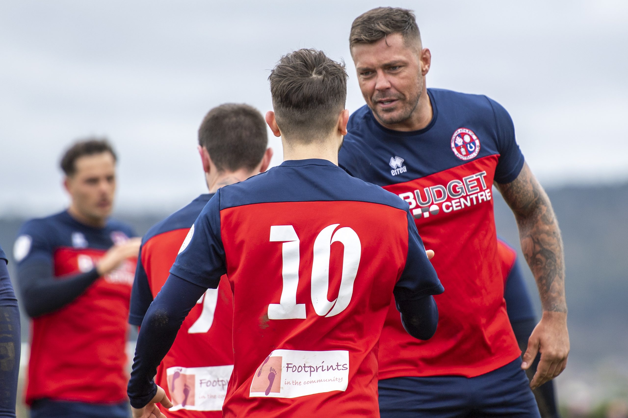 Read more about the article Esteemed defender Daryll Hall available for transfer