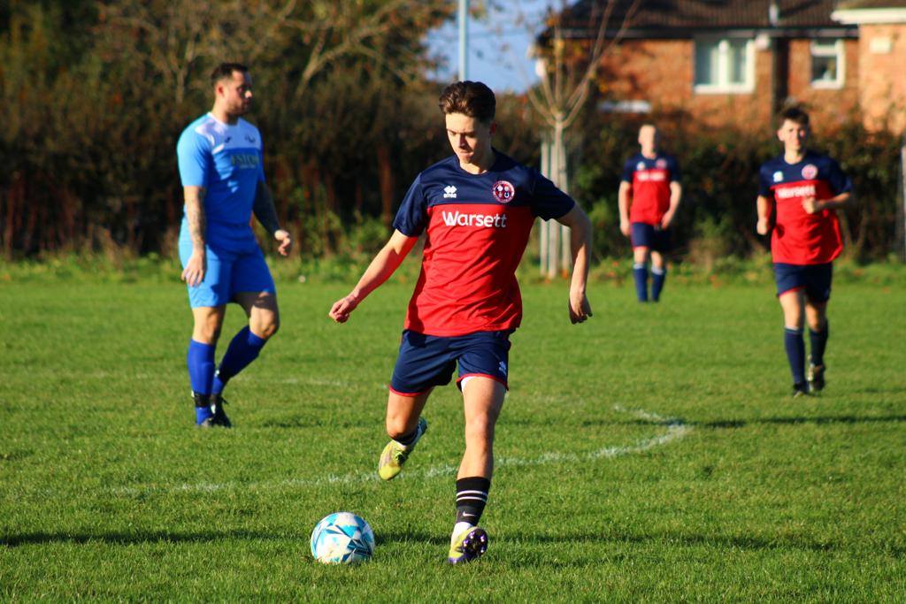 Matty Bage in action (photo: Emma Hathaway)