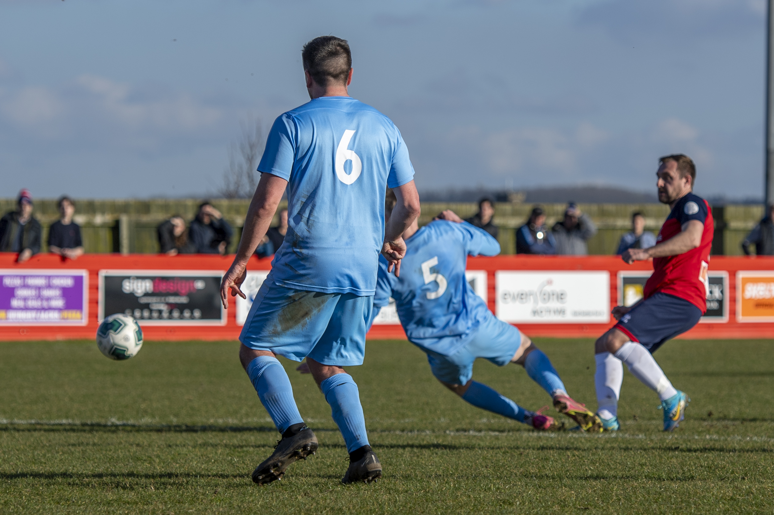 Redcar Athletic v Crook Town -101