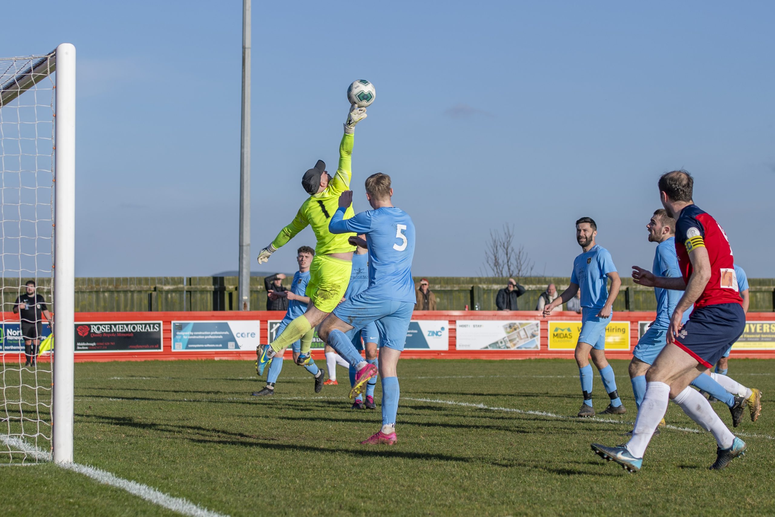 Redcar Athletic v Crook Town -107