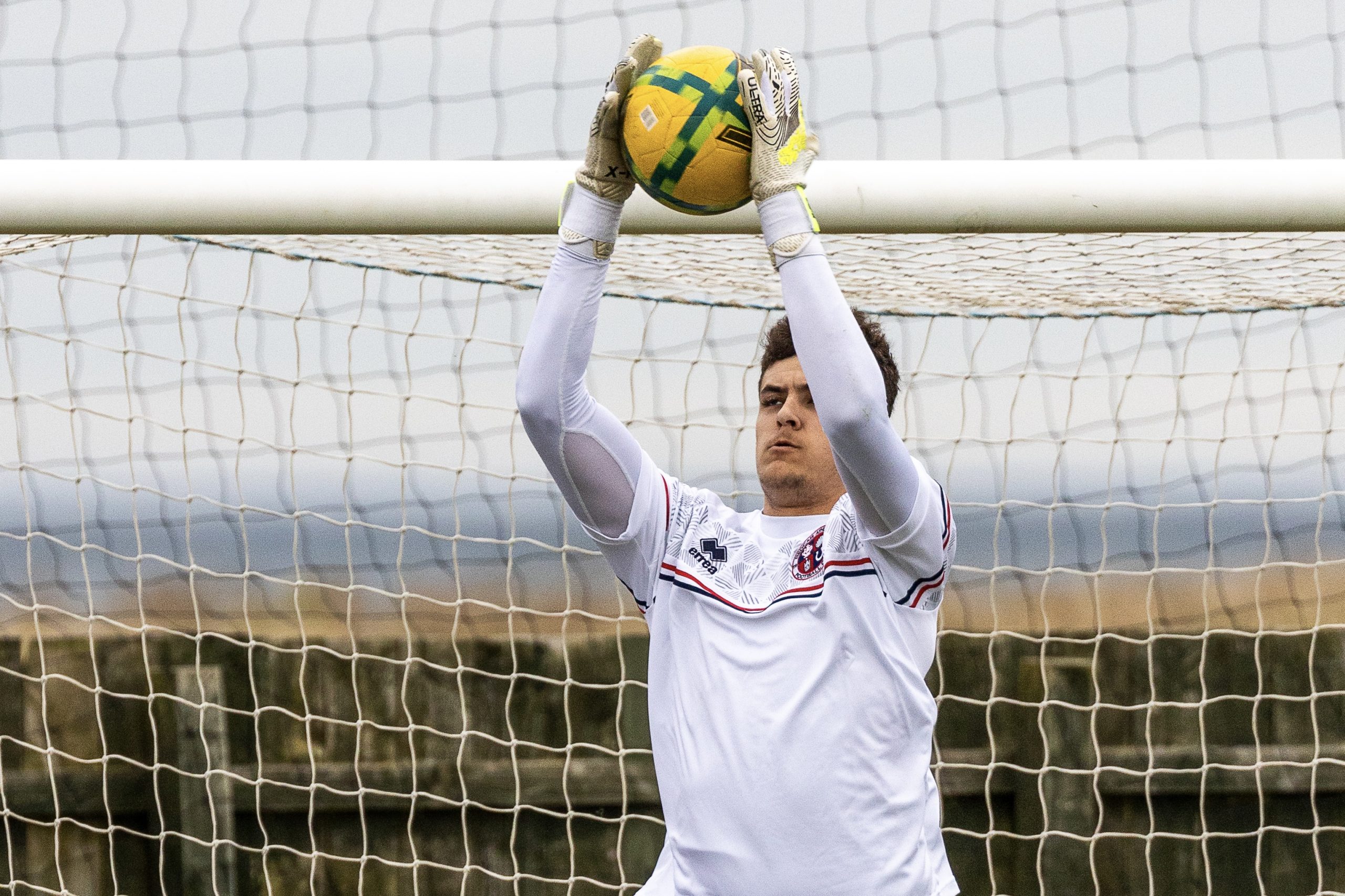 Read more about the article Mazfari between the sticks as Joe Taylor makes full debut