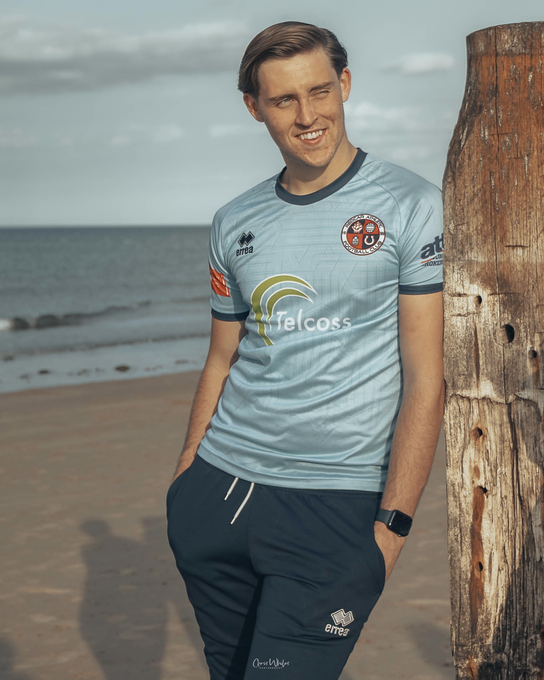 Away Kit-23